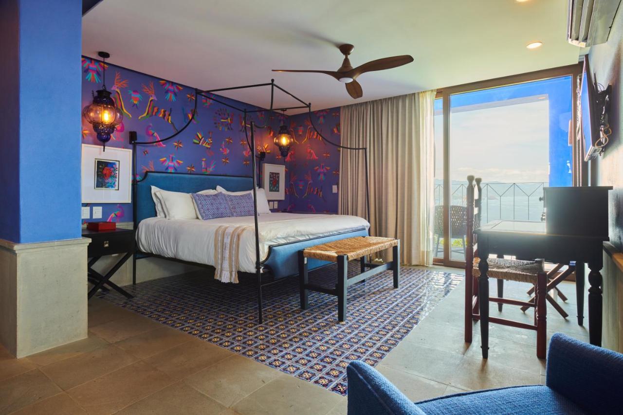 Hotel Luxury Patio Azul (Adults Only) Puerto Vallarta Exterior foto A bedroom at the hotel